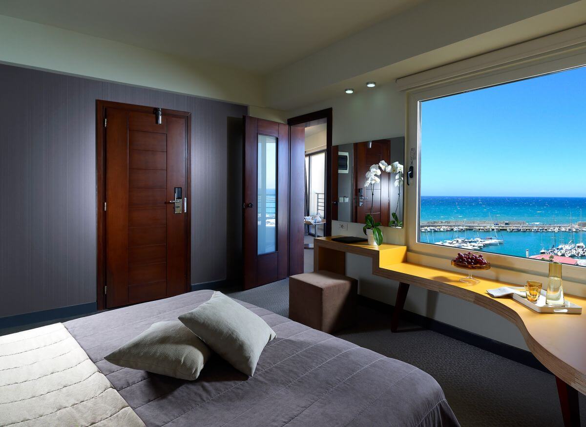 Μαυρής Wood Experts Project LATO Hotel